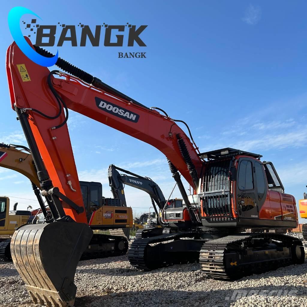 Doosan DX225LCA Гусеничные экскаваторы
