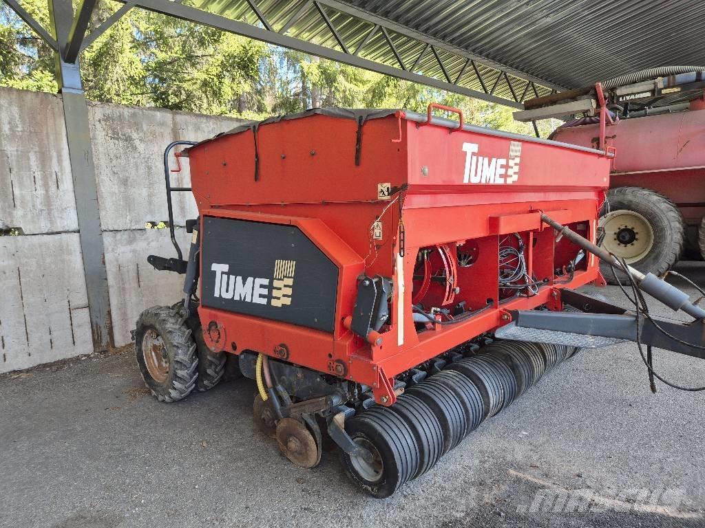 Tume Nova Combi 4000 Цистерны для перевозки суспензий