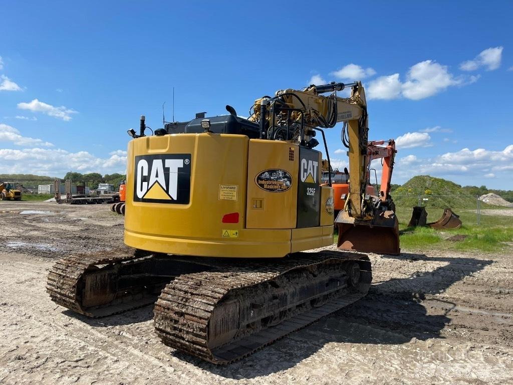 CAT 325 F Гусеничные экскаваторы