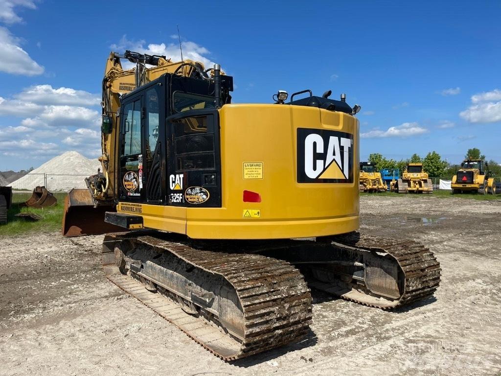CAT 325 F Гусеничные экскаваторы