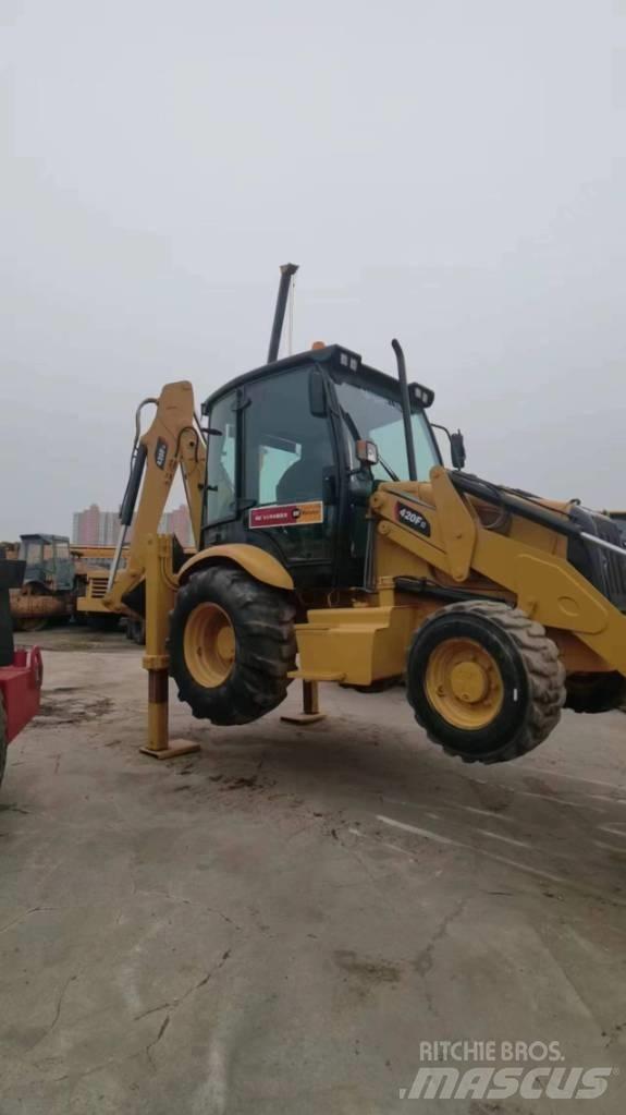 CAT 420 F Экскаваторы-погрузчики
