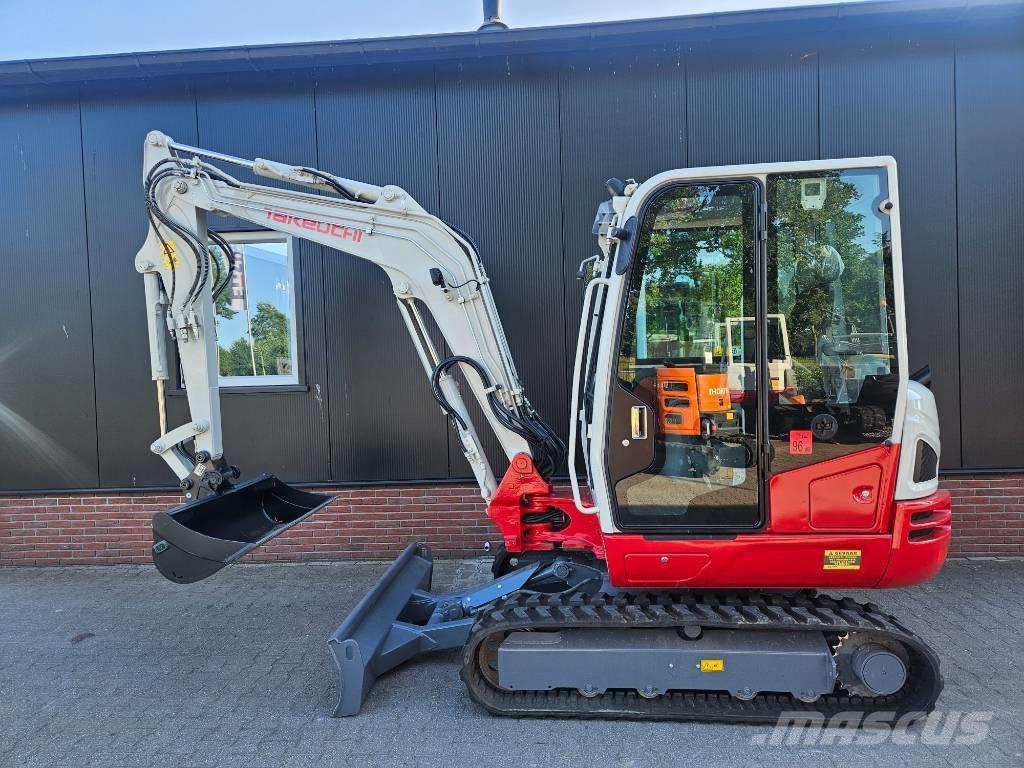 Takeuchi TB 240 Мини-экскаваторы