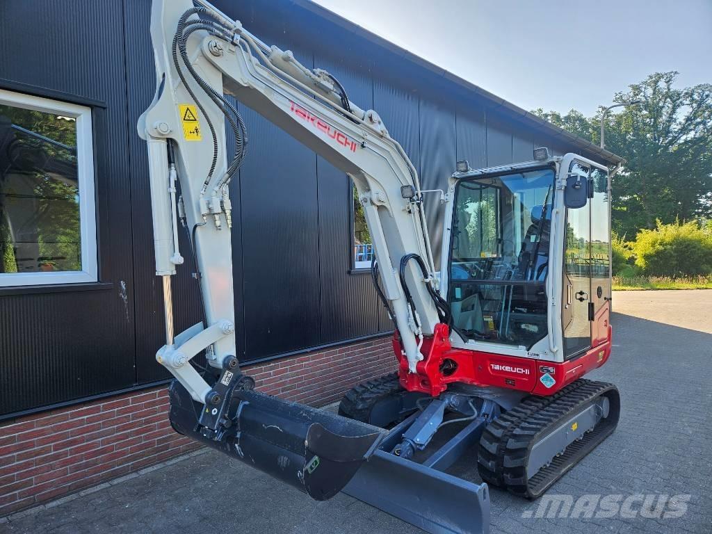 Takeuchi TB 240 Мини-экскаваторы