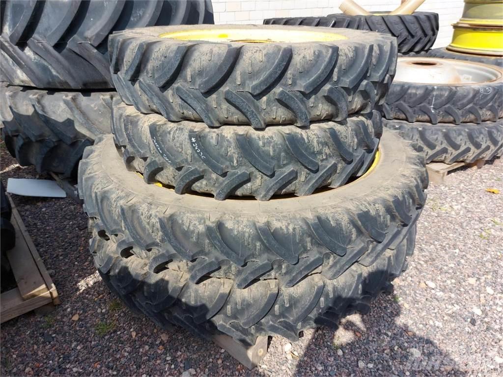 Kleber 270/95R32 Шины и колёса