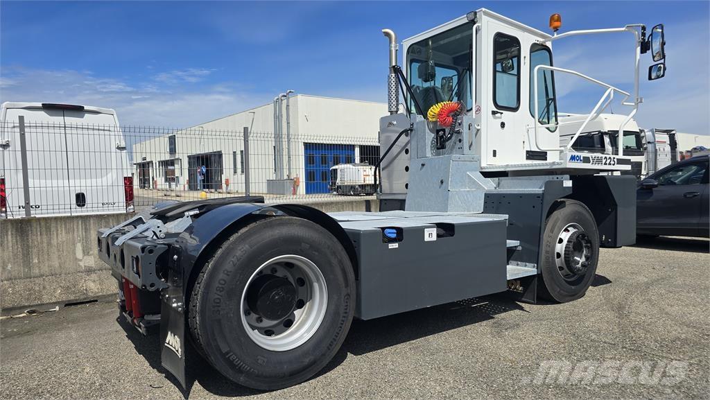 MOL YM225 Терминальные тягачи