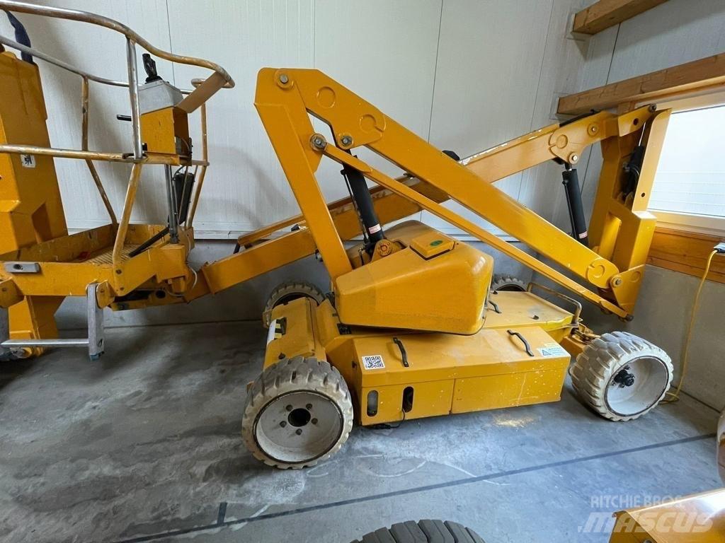 UpRight AB38N / defect Коленчатые подъемники