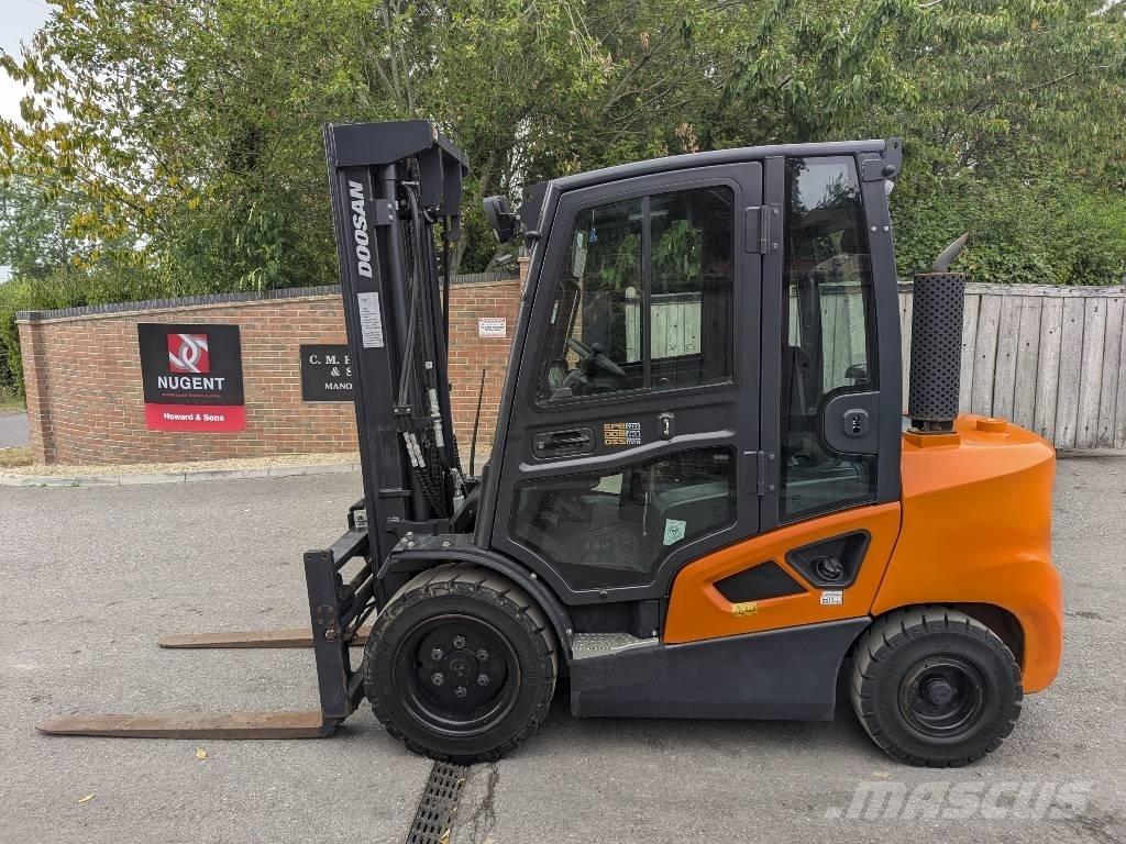 Doosan D 35 C-9 Дизельные погрузчики