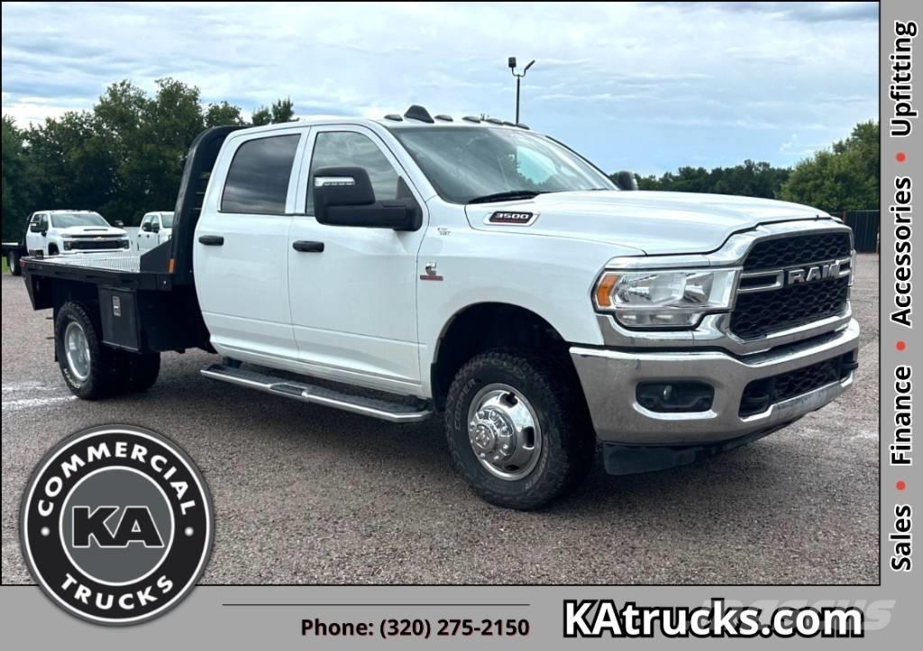 RAM 3500 TRADESMAN Грузовики-платформы/боковая разгрузка