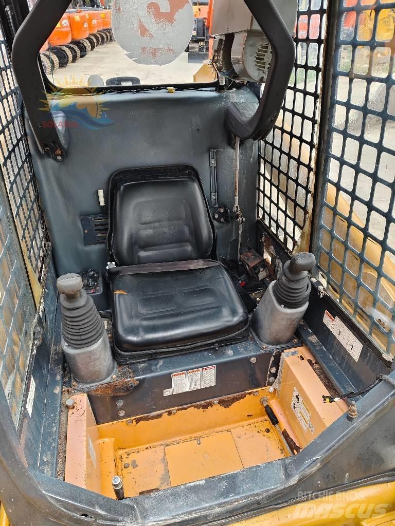 CAT 226c Мини-погрузчики