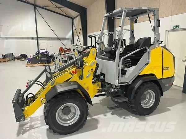 Wacker Neuson WL 28 Фронтальные погрузчики