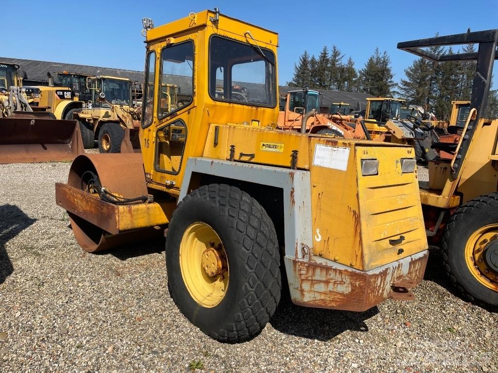 Bomag BW172 Грунтовые катки