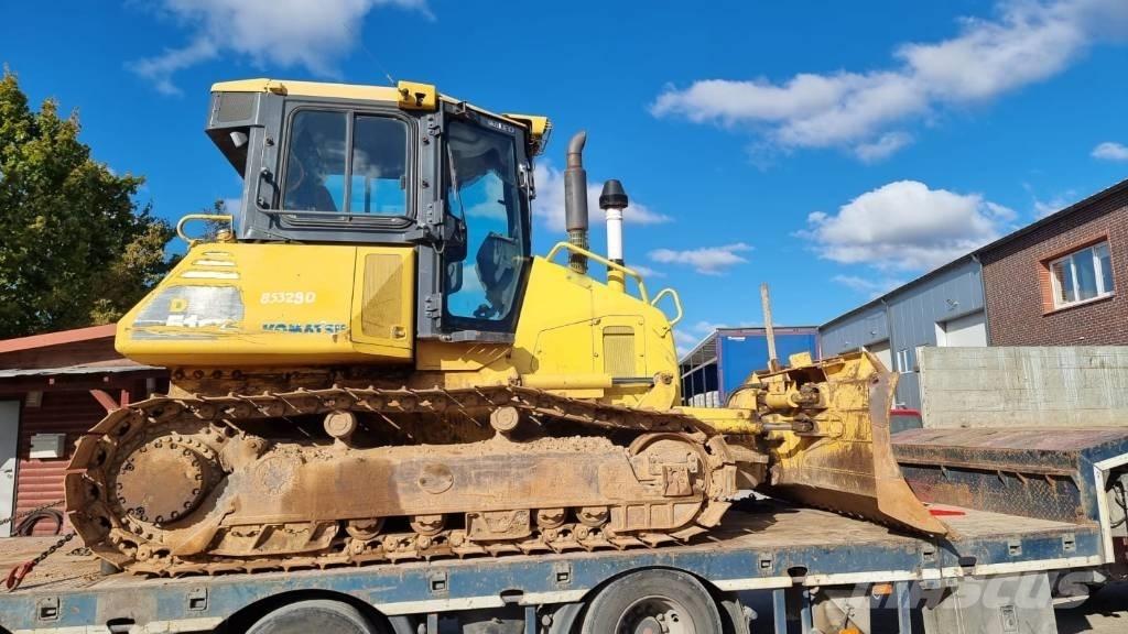Komatsu D 51 EX-22 Гусеничные бульдозеры