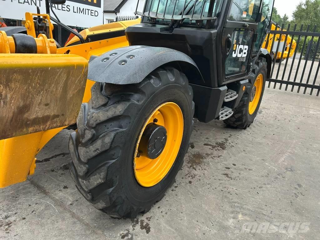 JCB 540-140 Телескопические погрузчики