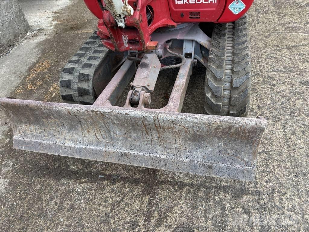 Takeuchi TB 230 Мини-экскаваторы