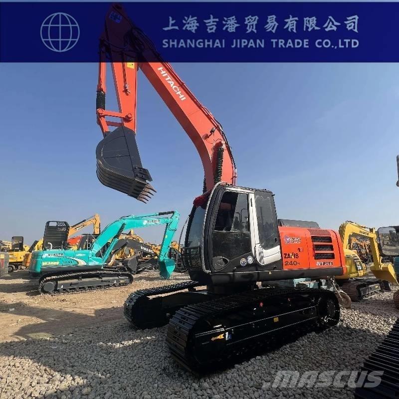 Hitachi ZX 240 Гусеничные экскаваторы