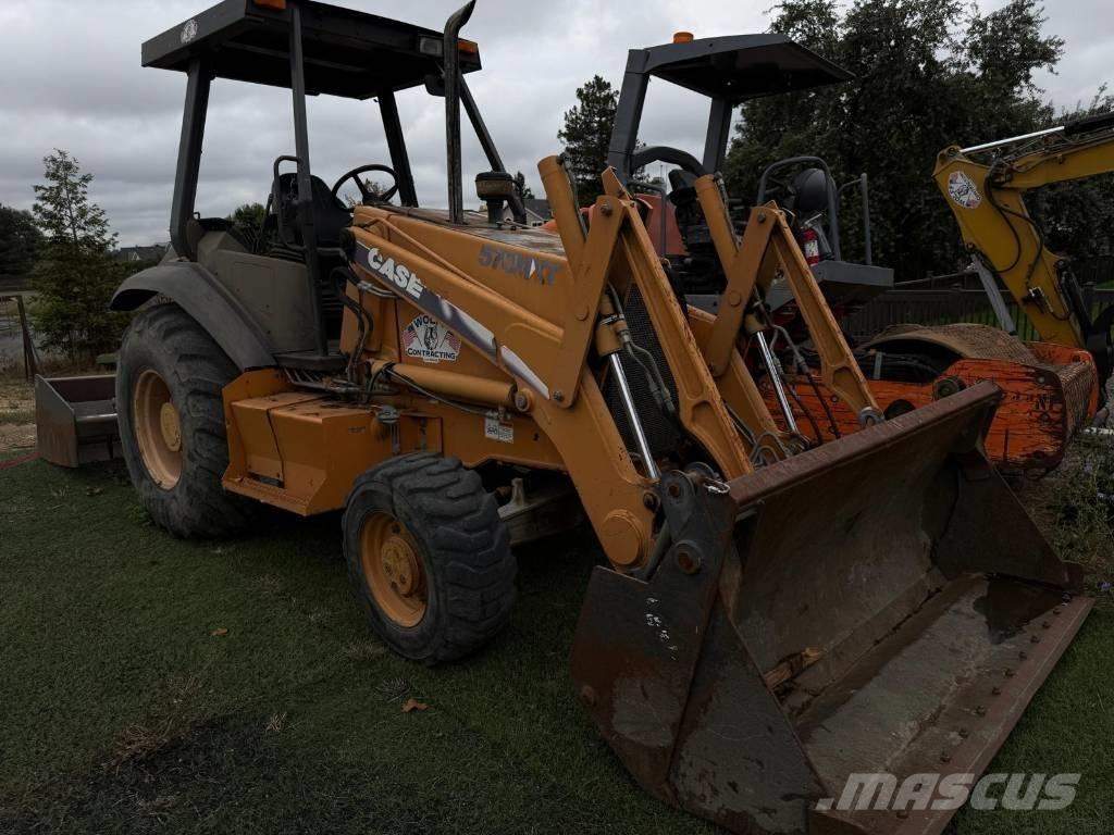 CASE 570 M XT Фронтальные погрузчики
