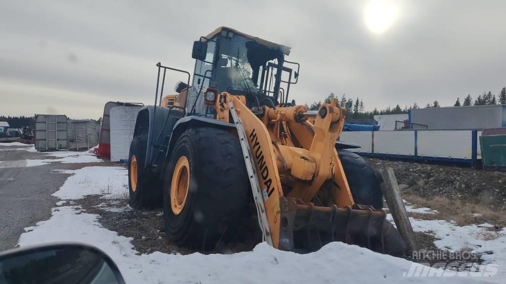 Hyundai HL 770-9 Фронтальные погрузчики