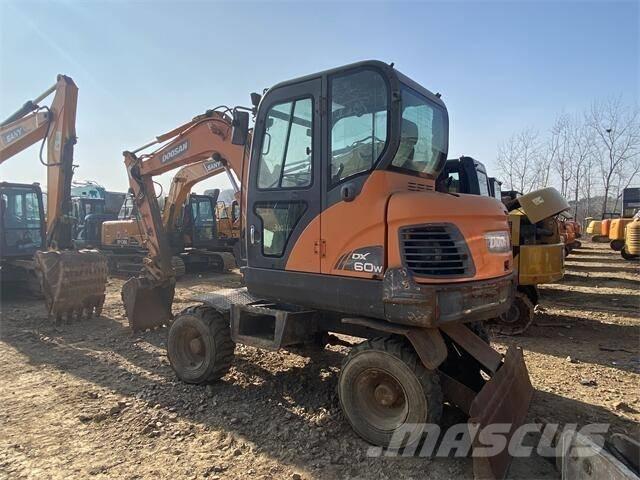 Doosan DX60W Колёсные экскаваторы