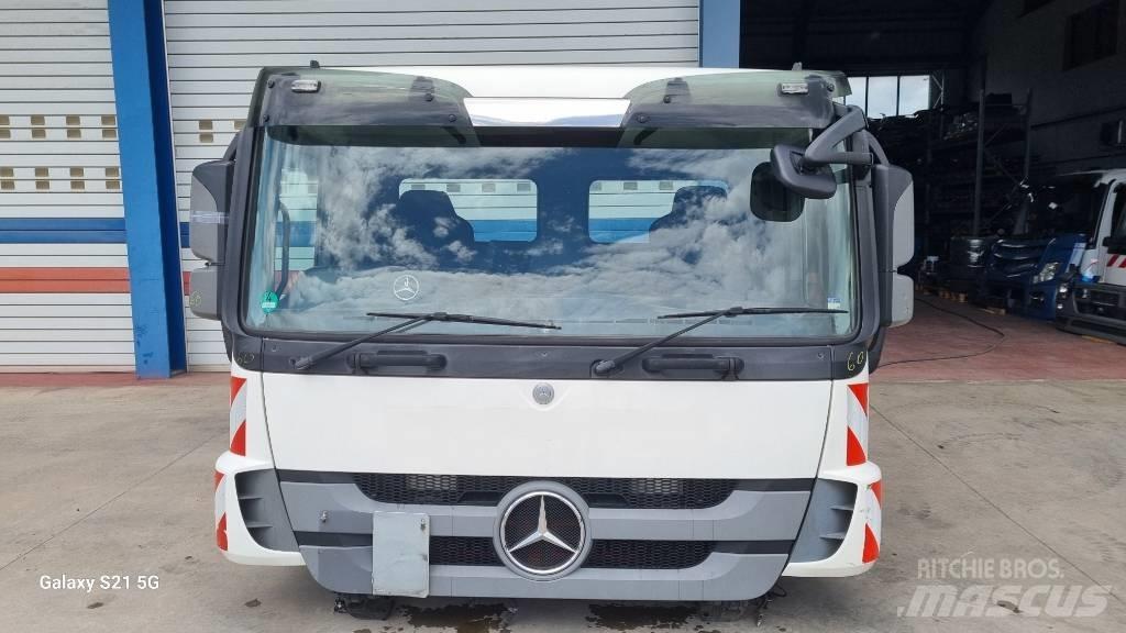 Mercedes-Benz CABIN Кабины