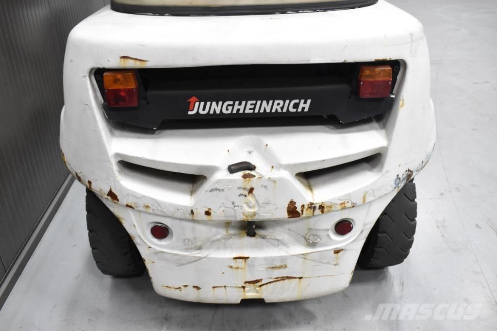 Jungheinrich TFG S50 Газовые погрузчики