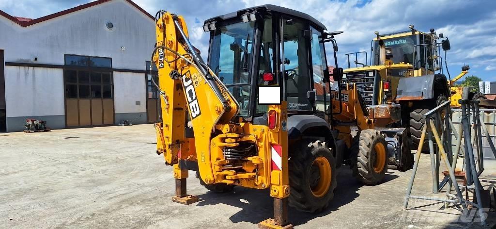 JCB 3CX COMPACT Экскаваторы-погрузчики