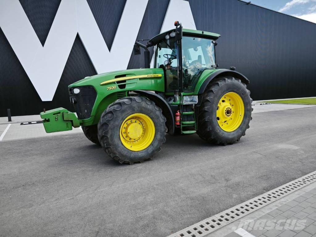 John Deere 7930 Трактора