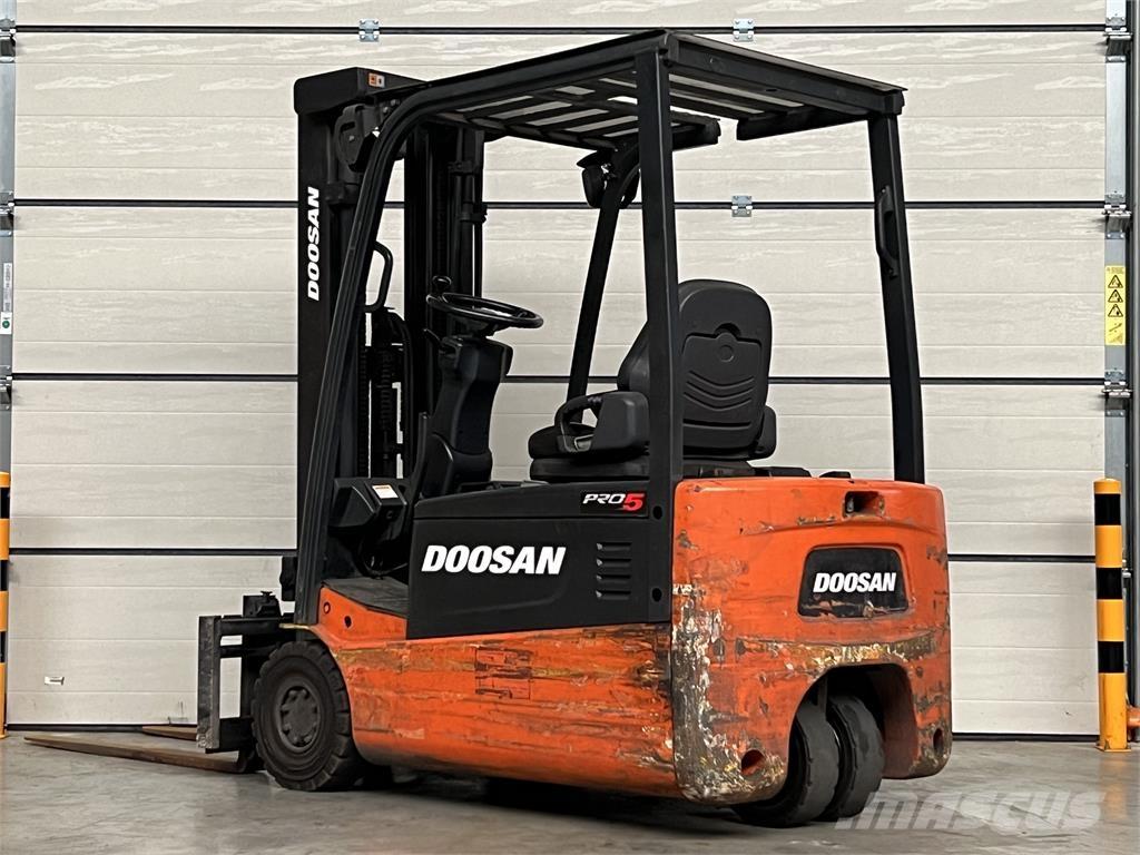 Doosan B18T-5 Электропогрузчики