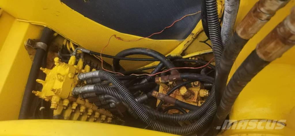 Komatsu PC 60-7 Гусеничные экскаваторы