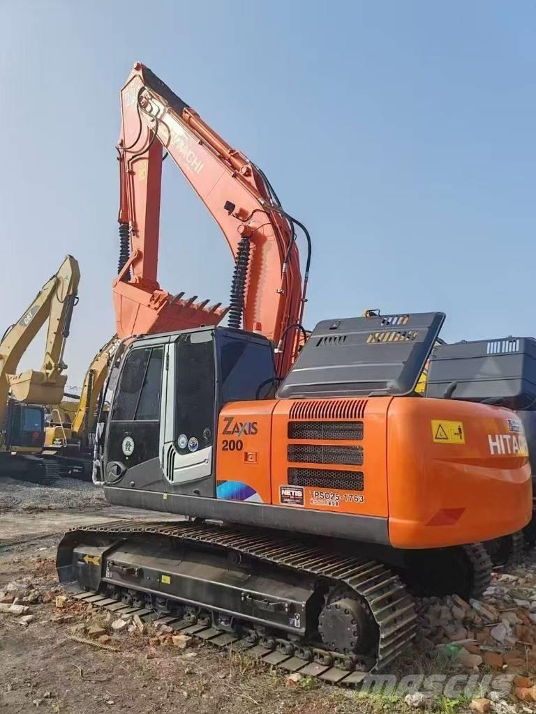 Hitachi 200-3 Гусеничные экскаваторы