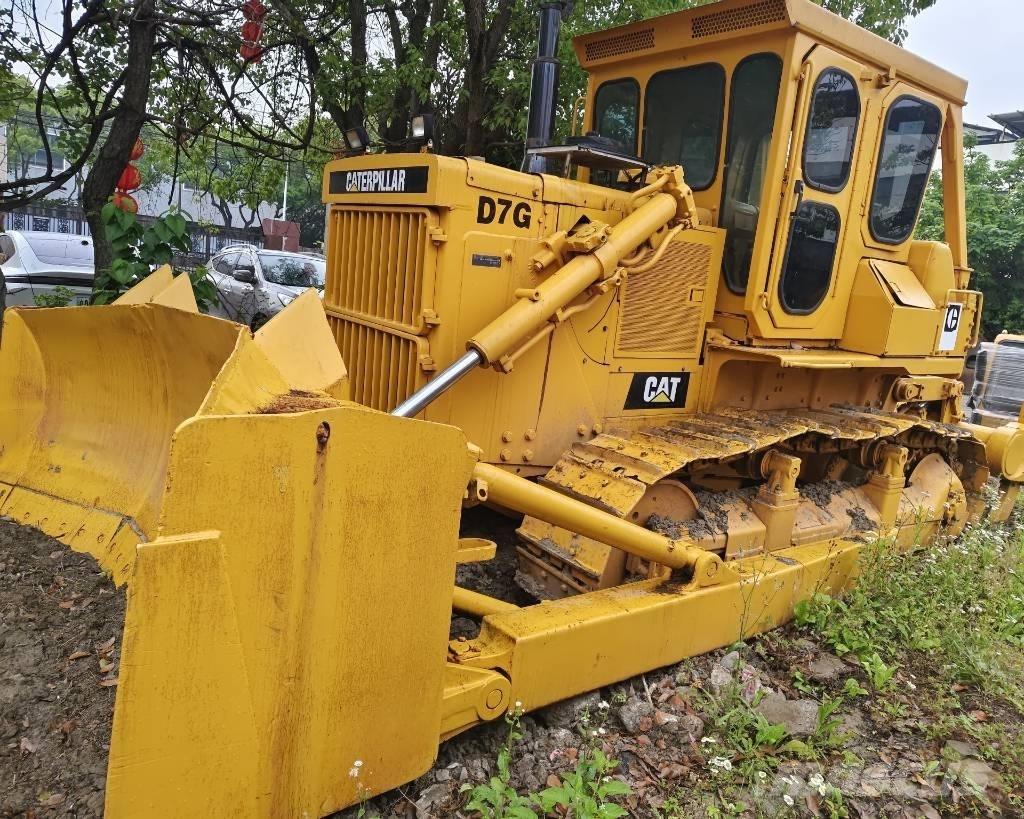 CAT D 7 G Гусеничные бульдозеры