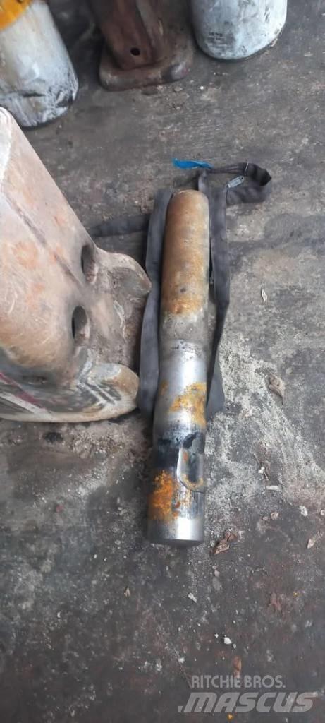 Rammer E 66 City Гидромолоты