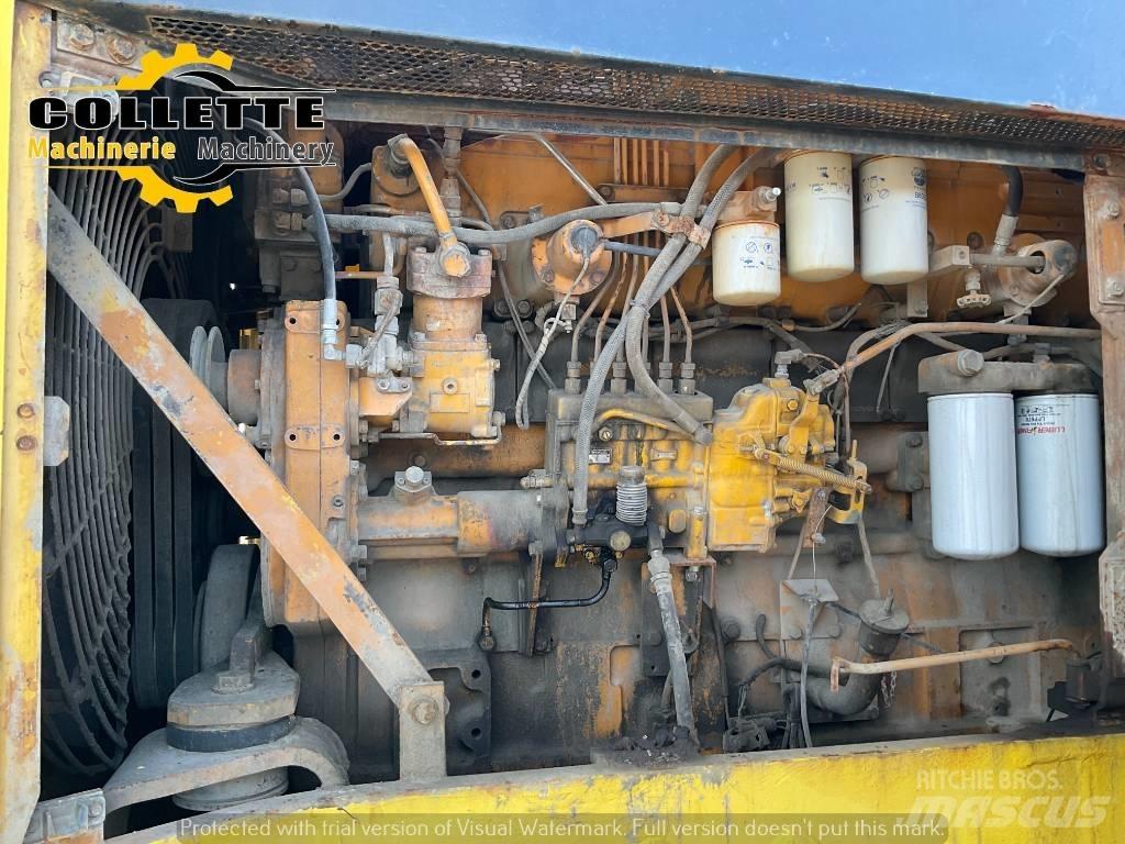 Komatsu WA 600-1 Фронтальные погрузчики