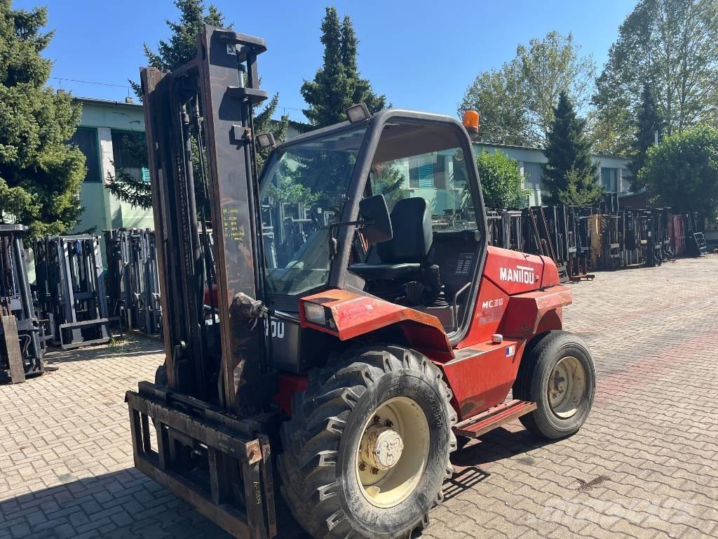Manitou MC 30 V-4173 Внедорожные погрузчики