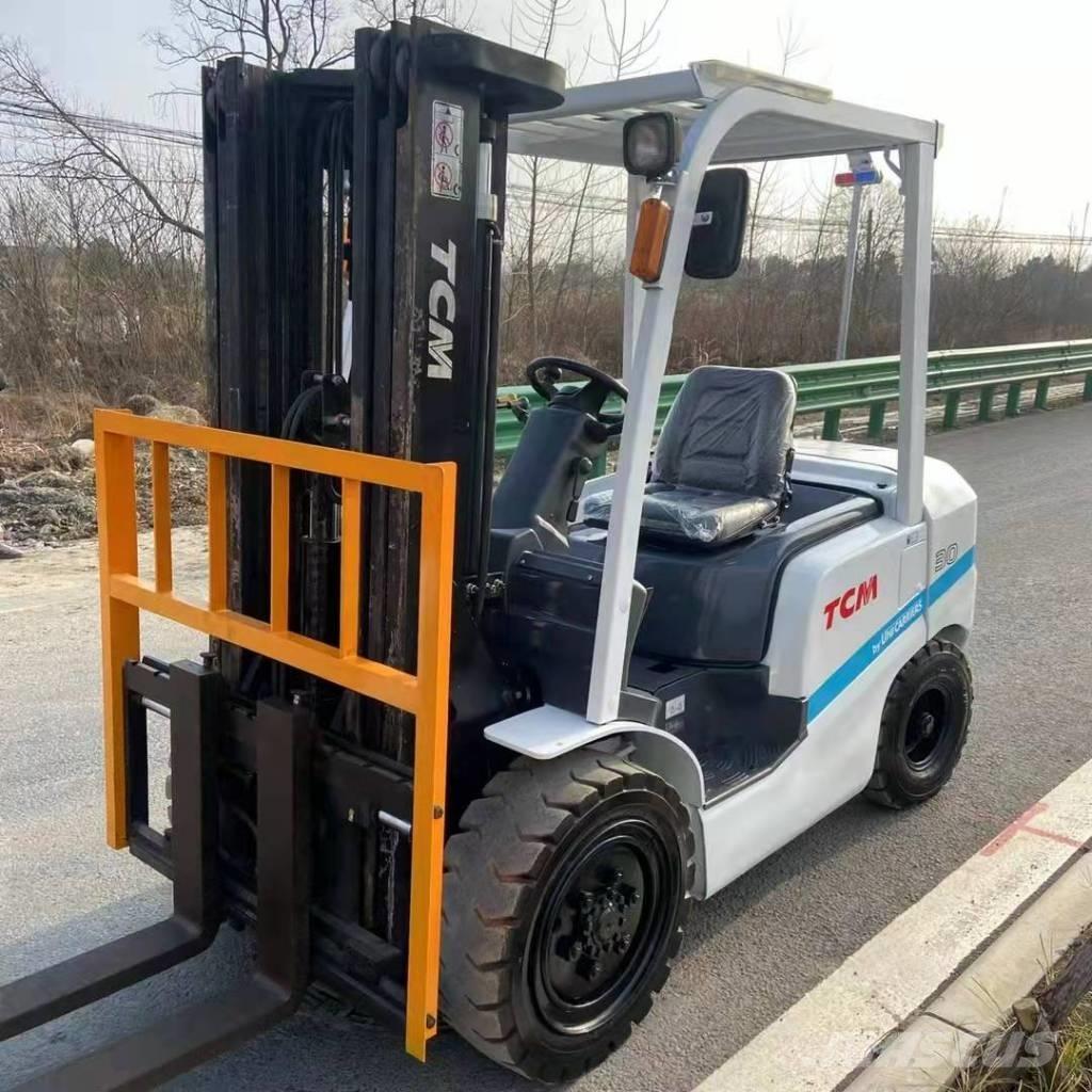 TCM FD 30 Дизельные погрузчики