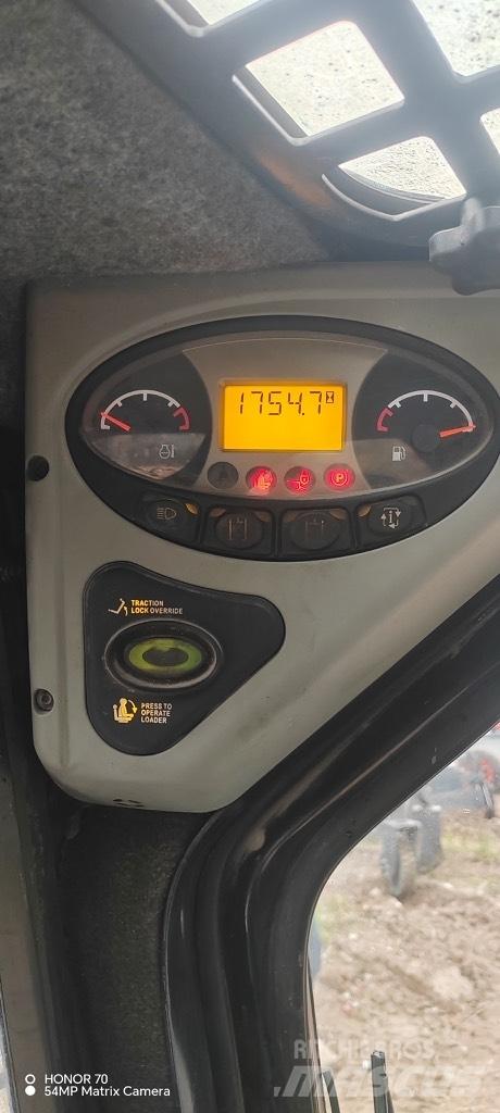 Bobcat S 220 Мини-погрузчики
