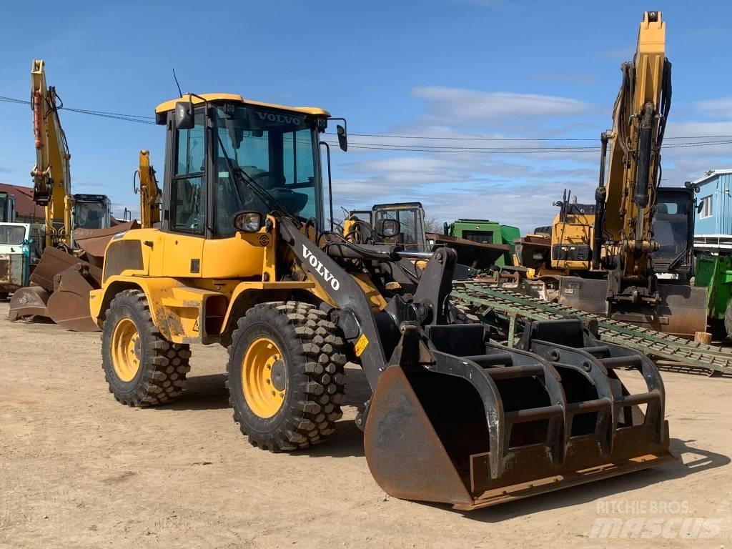 Volvo L 35 G Фронтальные погрузчики