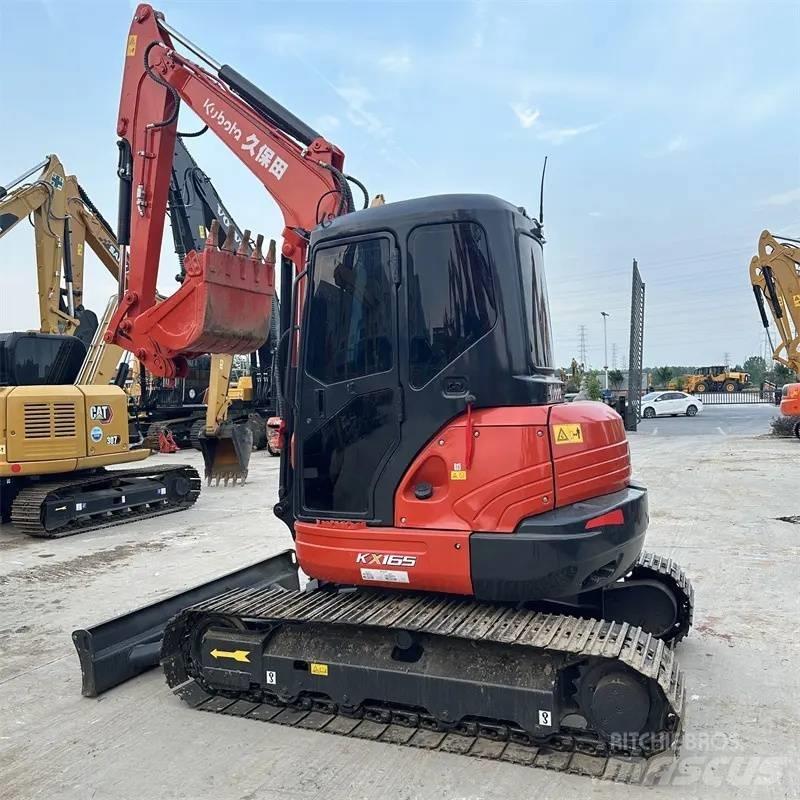 Kubota KX165 Гусеничные экскаваторы