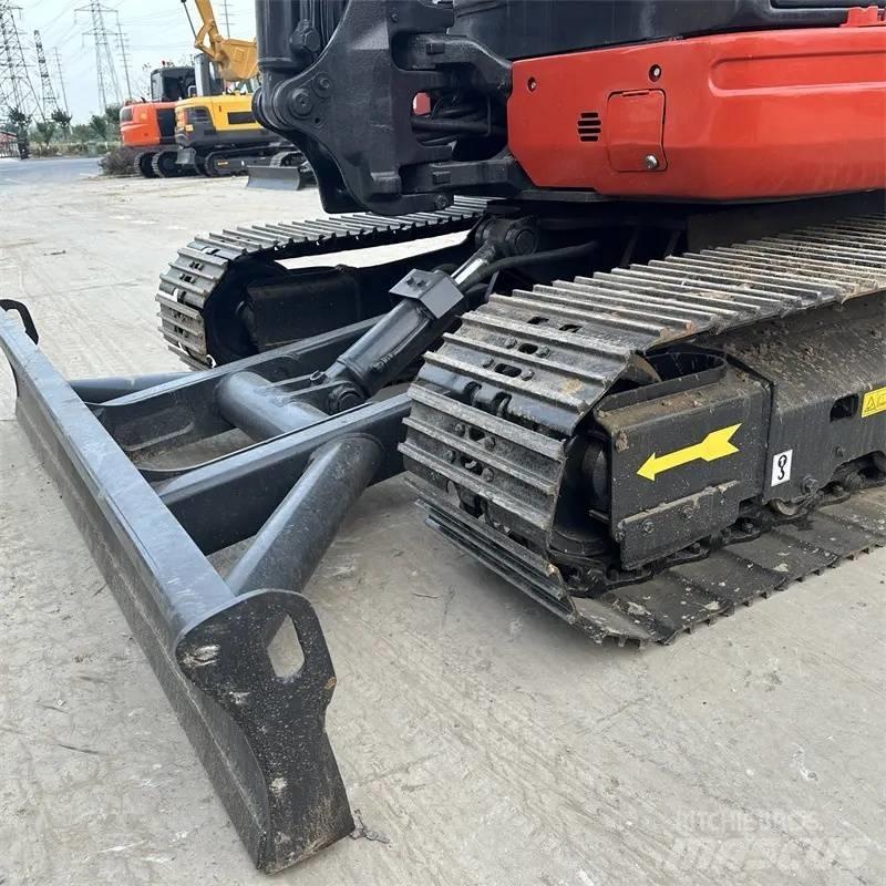 Kubota KX165 Гусеничные экскаваторы