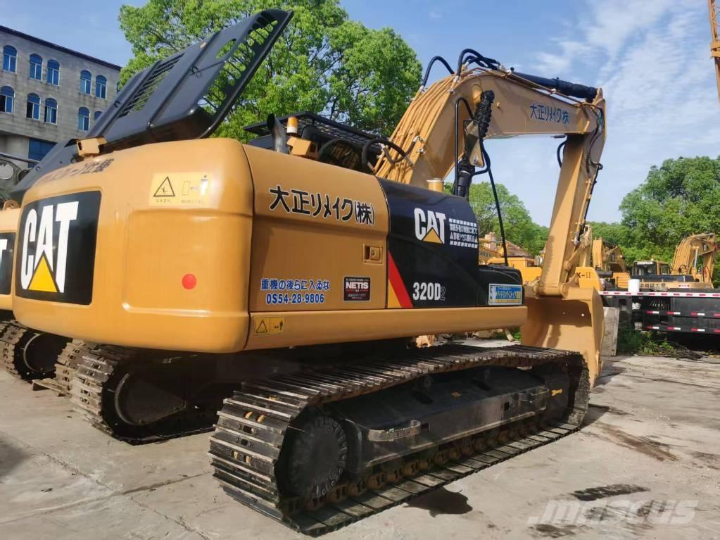 CAT 320d2 Гусеничные экскаваторы