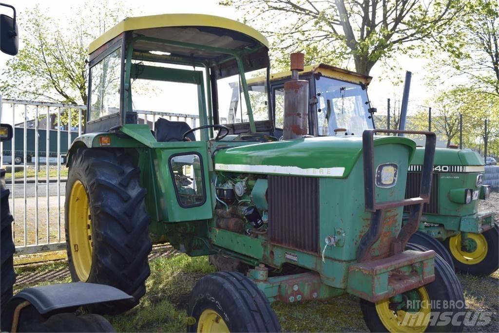 John Deere 2130 Трактора