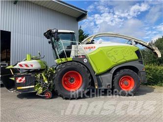 CLAAS Jaguar 960 Прицепные кормоуборочные комбайны