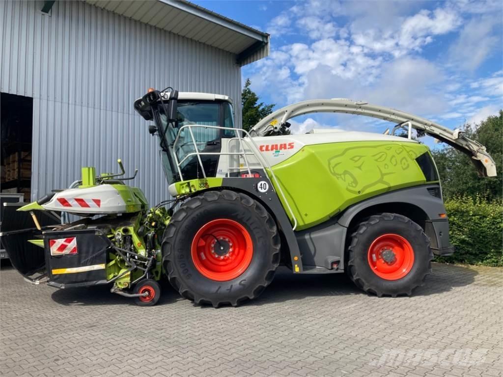 CLAAS Jaguar 960 Прицепные кормоуборочные комбайны