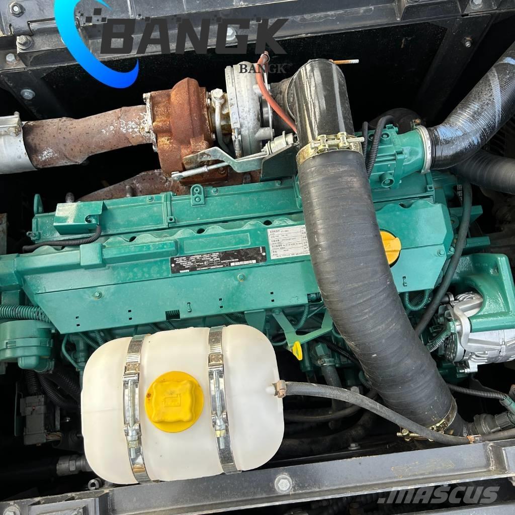 Volvo EC 240 Гусеничные экскаваторы