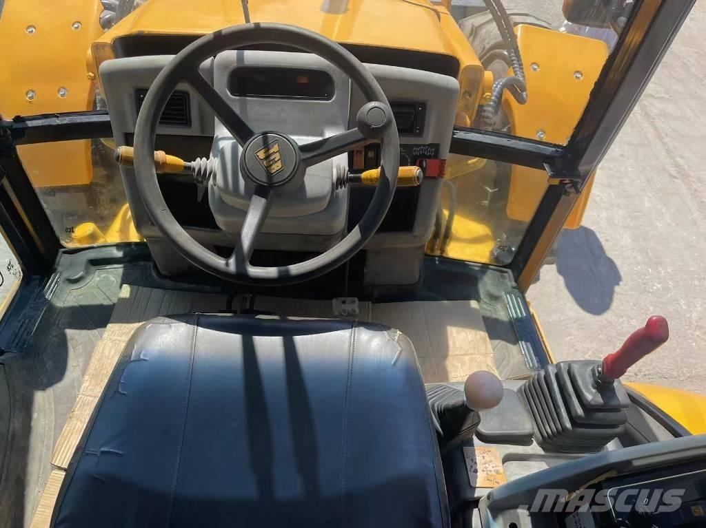JCB 4 CX Экскаваторы-погрузчики