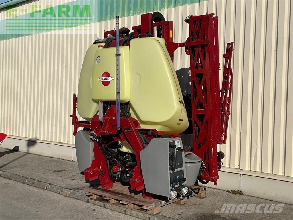 Hardi Mega 1500 Прицепные опрыскиватели