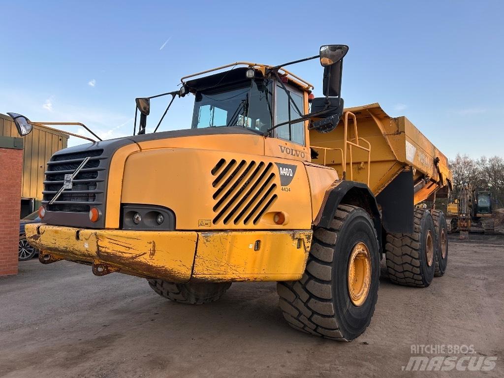 Volvo A40D Шарнирно-сочленённые самосвалы