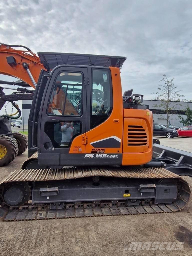Develon DX 140 LCR-7 Гусеничные экскаваторы