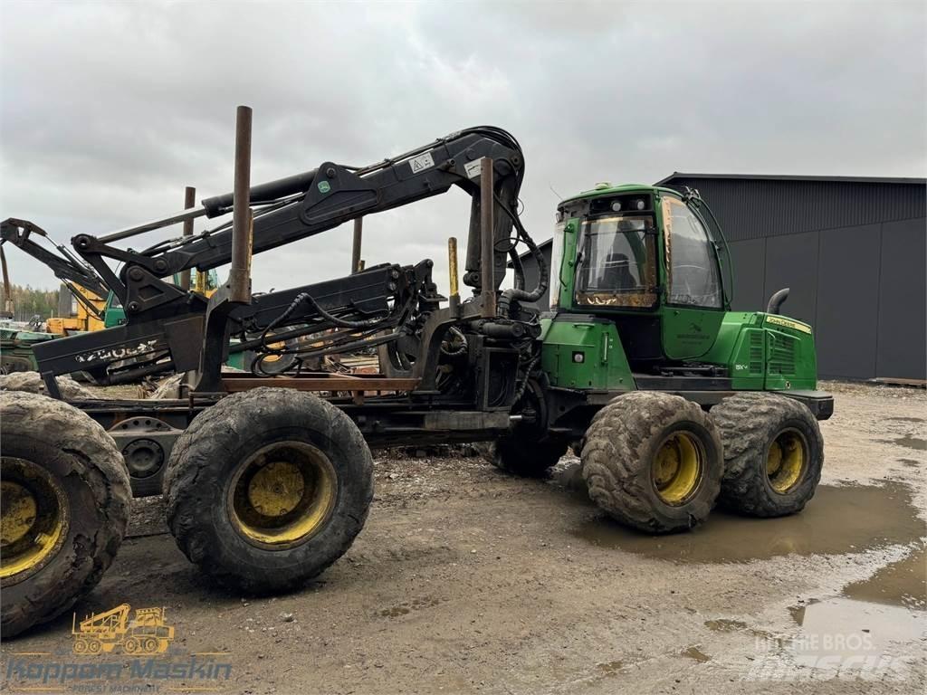 John Deere 1510E Форвардеры