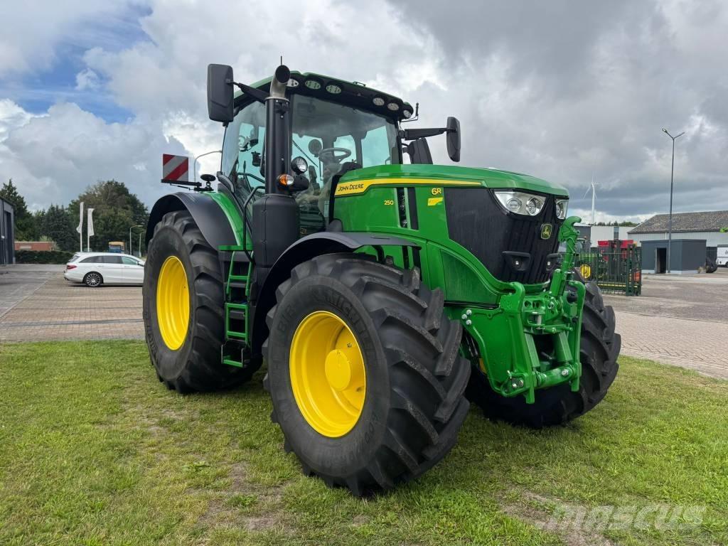 John Deere 6R 250 Трактора