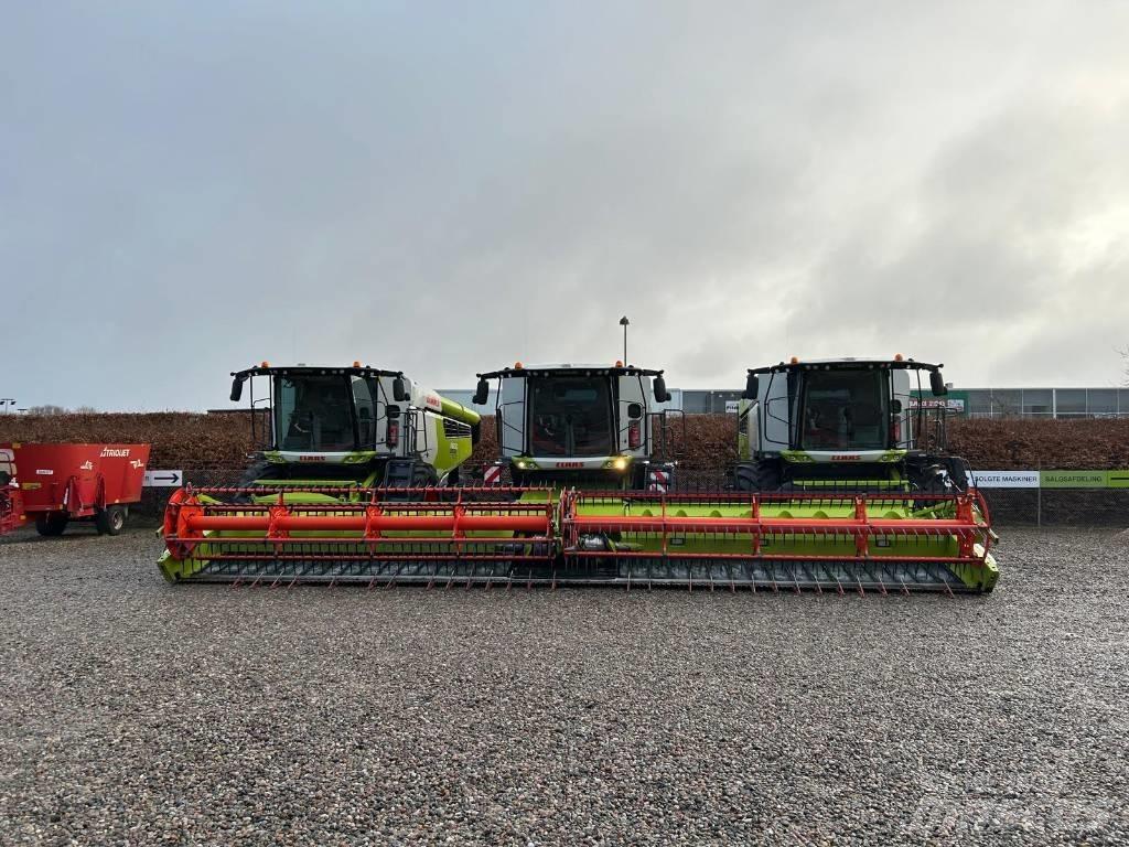 CLAAS Lexion 8800 TT Зерноуборочные комбайны